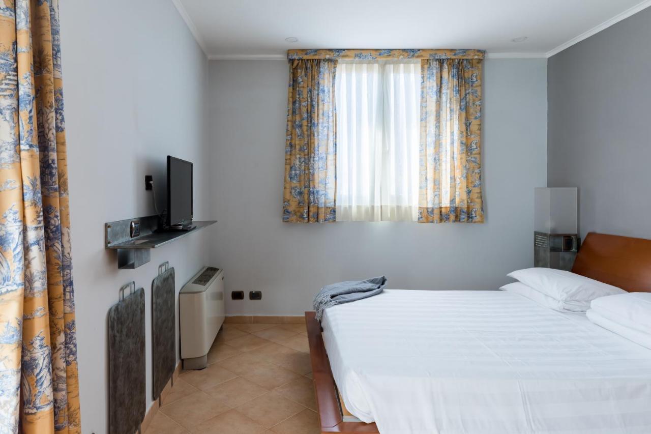 Crosti Apartments Rome Buitenkant foto